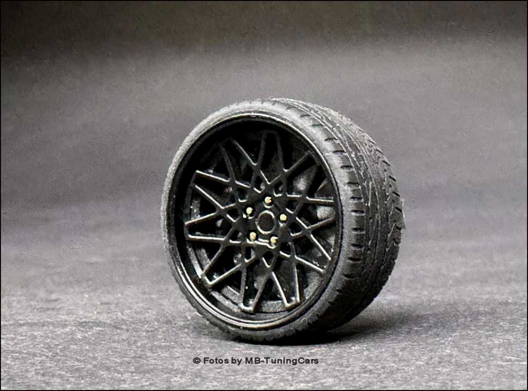 1:18 MB BBS II Blackline Felgensatz